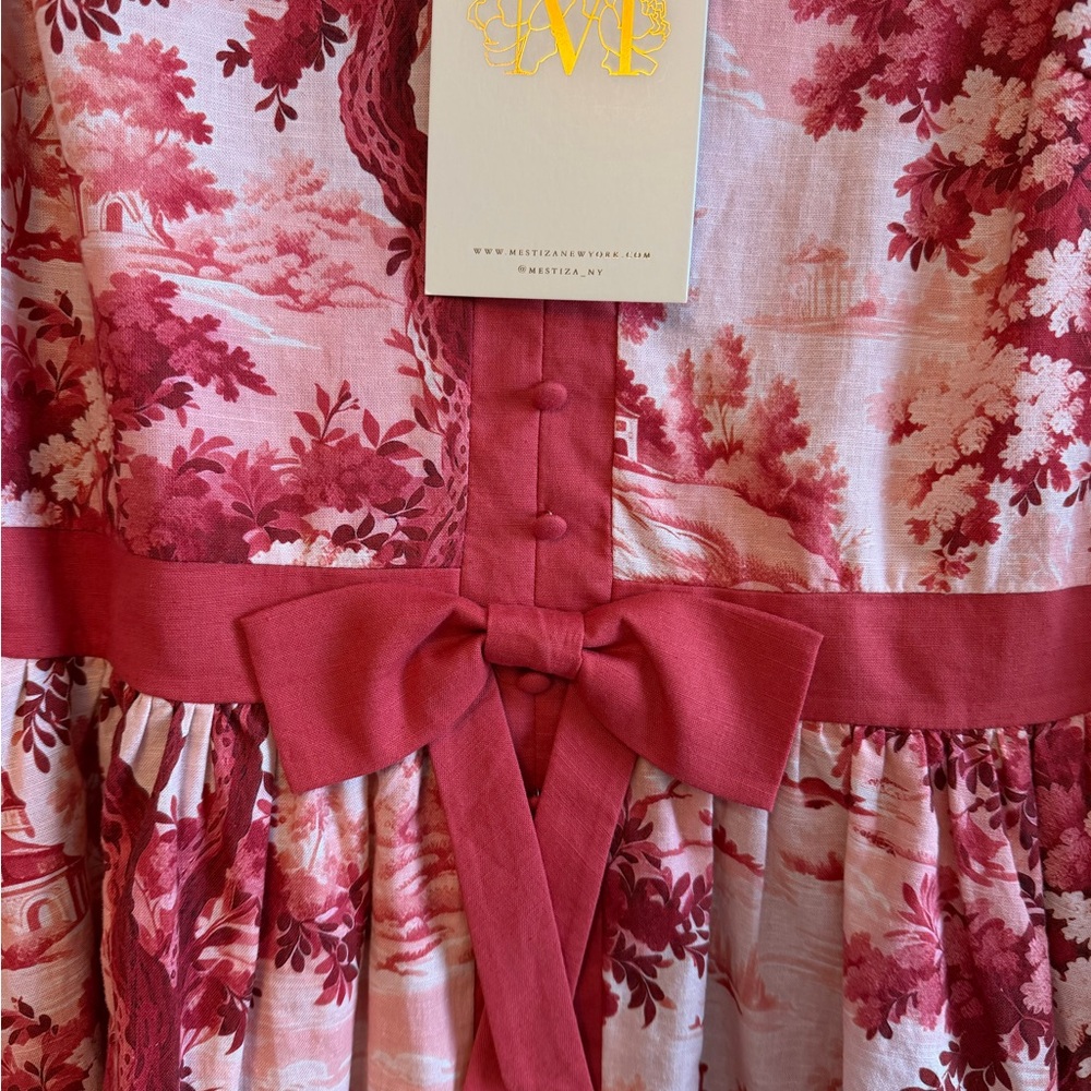 Mestiza Red and Cream Floral Dress!🌺 - Picture 4 of 7